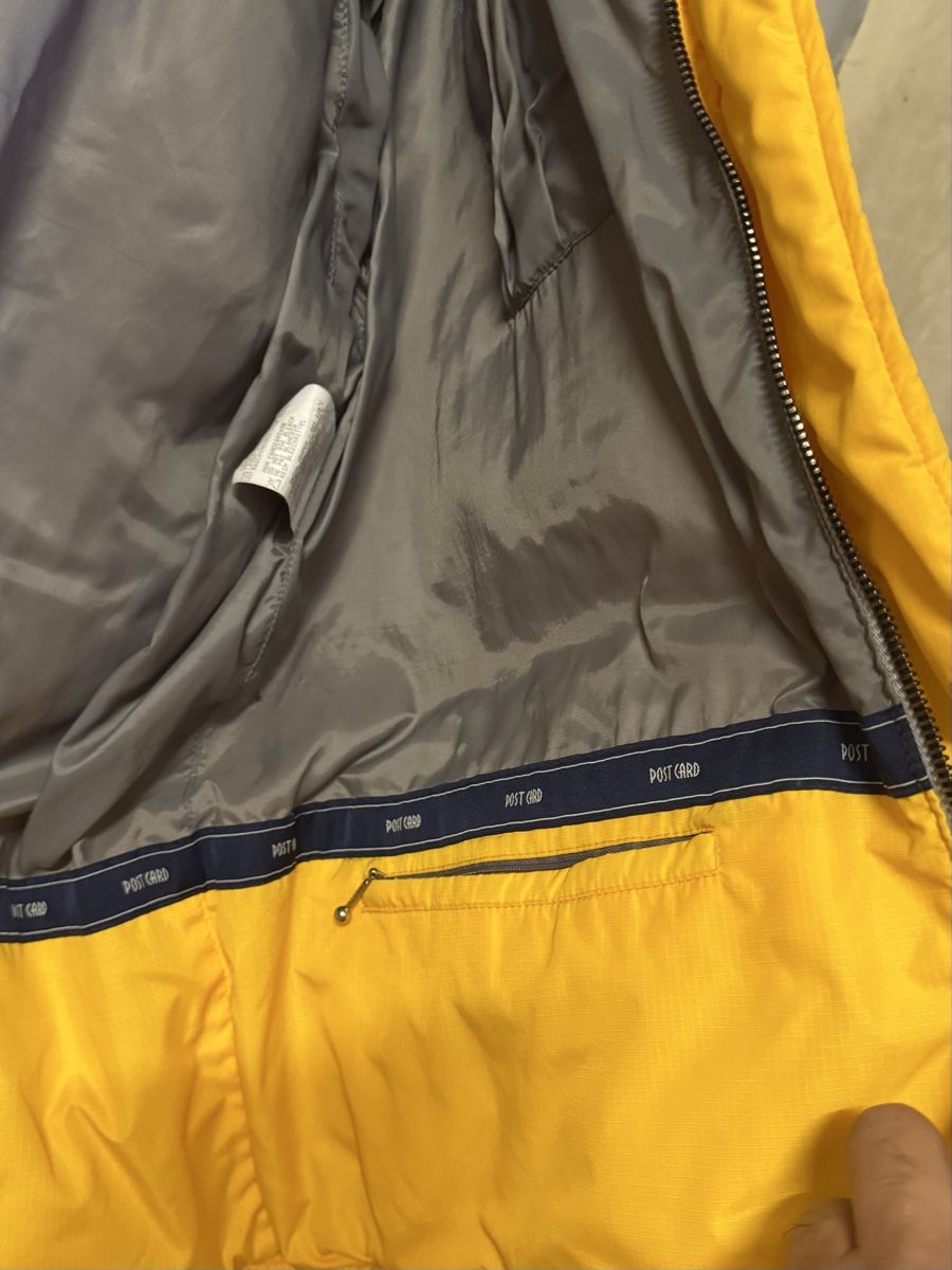 Vestes: Winterjacke Post Card Gelb Grösse 50  – D'occasion à Schlieren par Freundlich02 4