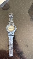 Armbanduhr Tarnmuster digitale analoge Anzeige neuwertig
