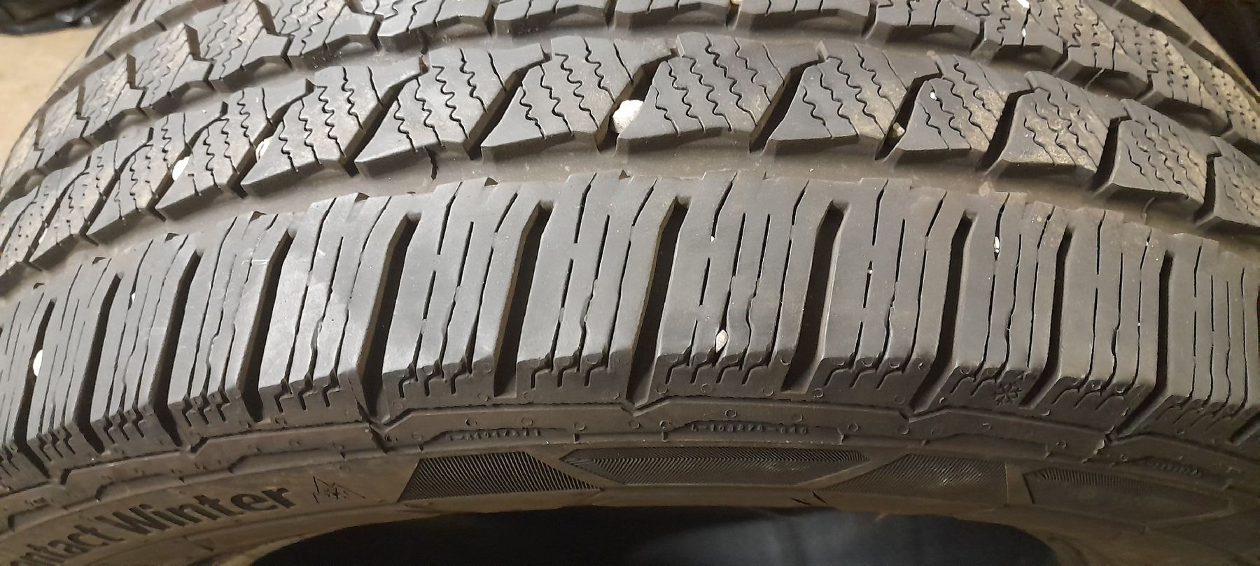 Tutti pezzi di ricambio auto: 2x Winterreifen – Usato da Cham venduto da vento9 3