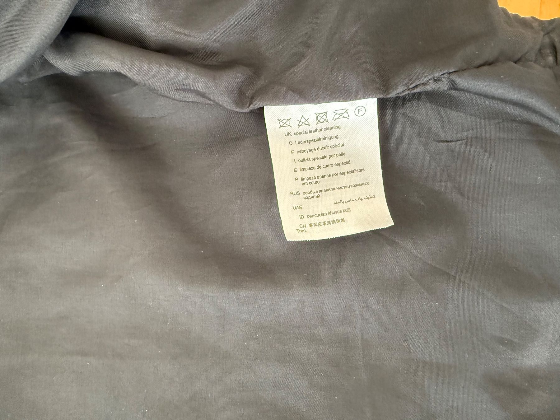 Esprit Jacken: Esprit Lederjacke Damen Schwarz – Gebraucht aus Männedorf von Frangipami 3