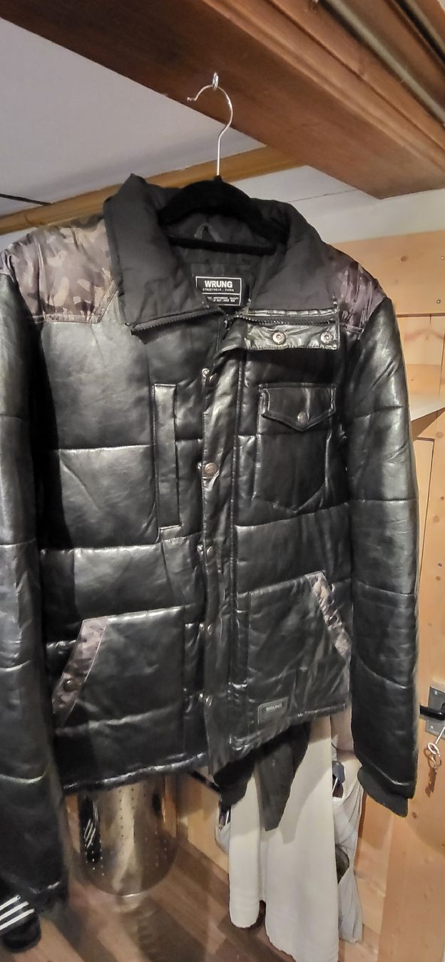 Jacken: Winterjacke – Gebraucht aus Konolfingen von Bio-suisse