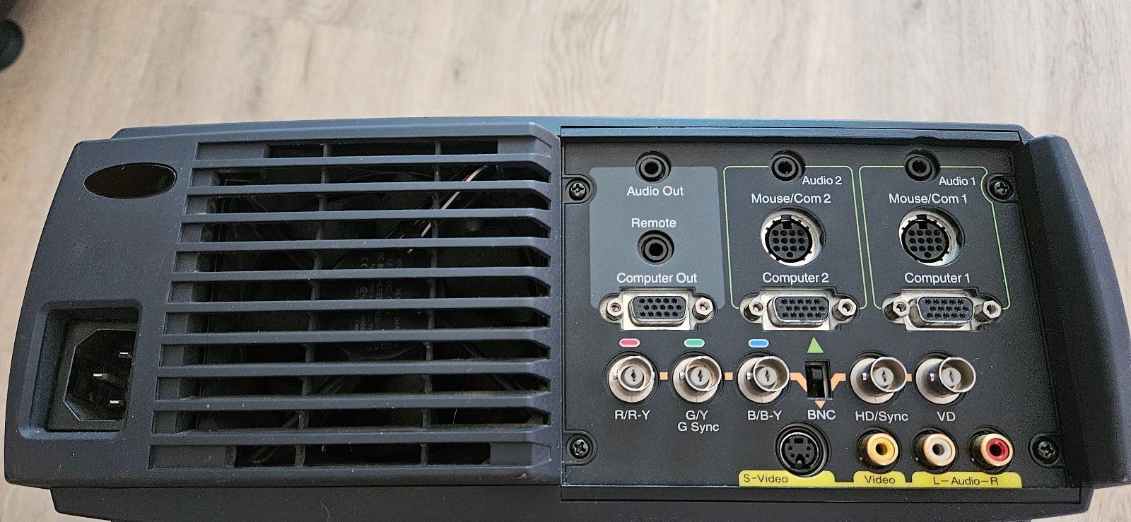 JVC Vidéoprojecteurs: Beamer JVC LX-D1020E – D'occasion à Willisau par Tuvock 1