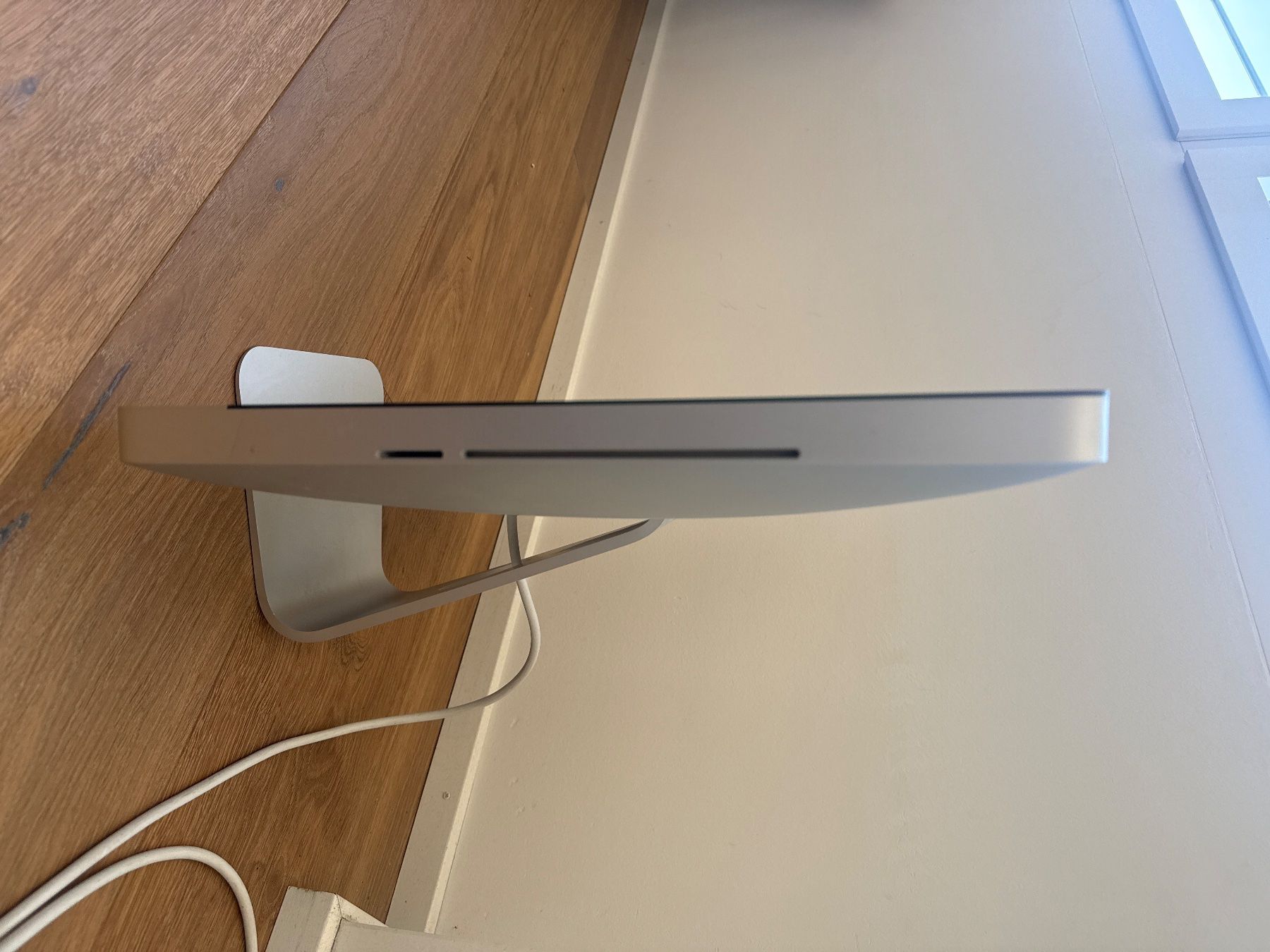 Apple PCs: iMac Defekt – Défectueux à Killwangen par SaintB8B 2