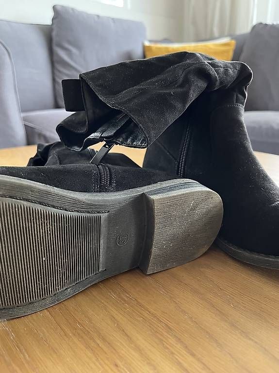 Scarpe da donna: Winterstiefel schwarz Gr. 37 – Usato da Muri AG venduto da gie_89f5 1