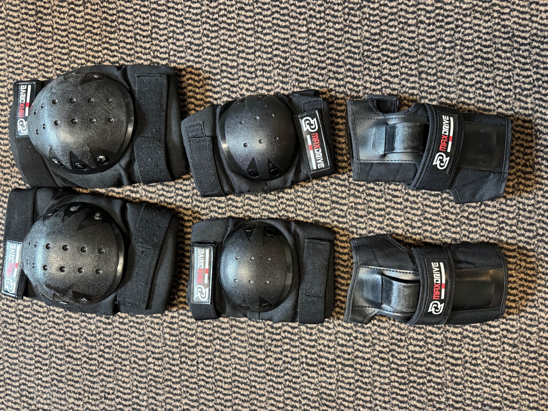 Schutz & Schoner: Gebrauchte Protektoren Set Maxdrive – Gebraucht aus Schlatt TG von an.mo4