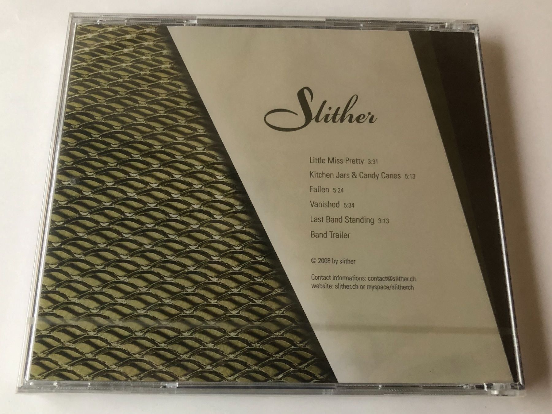 CD: Slither - CD Album 2008 – Usato da Oberried Brienz venduto da Chyara 1