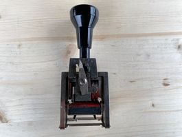 alter Reiner B2 Nummernstempel
