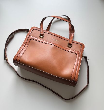 Handtasche braun Kunstleder Kroko-Optik gute Zustand