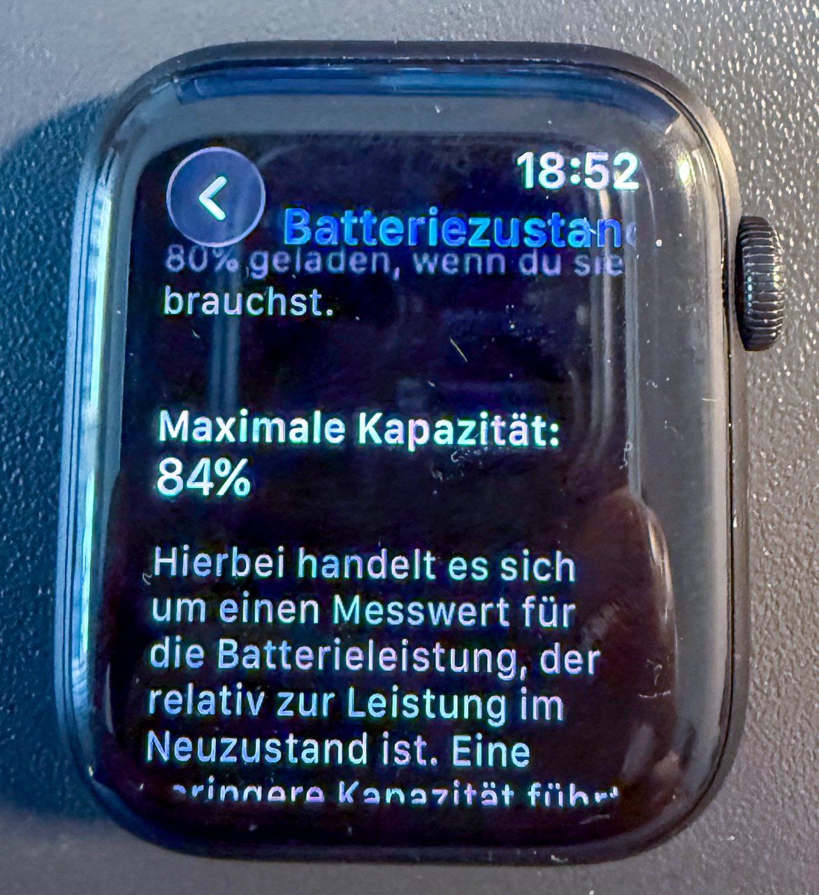 Apple Smartwatch: Apple Watch 6; 2-jährig; Titanium – Usato da Rümlang venduto da Classicmac 2