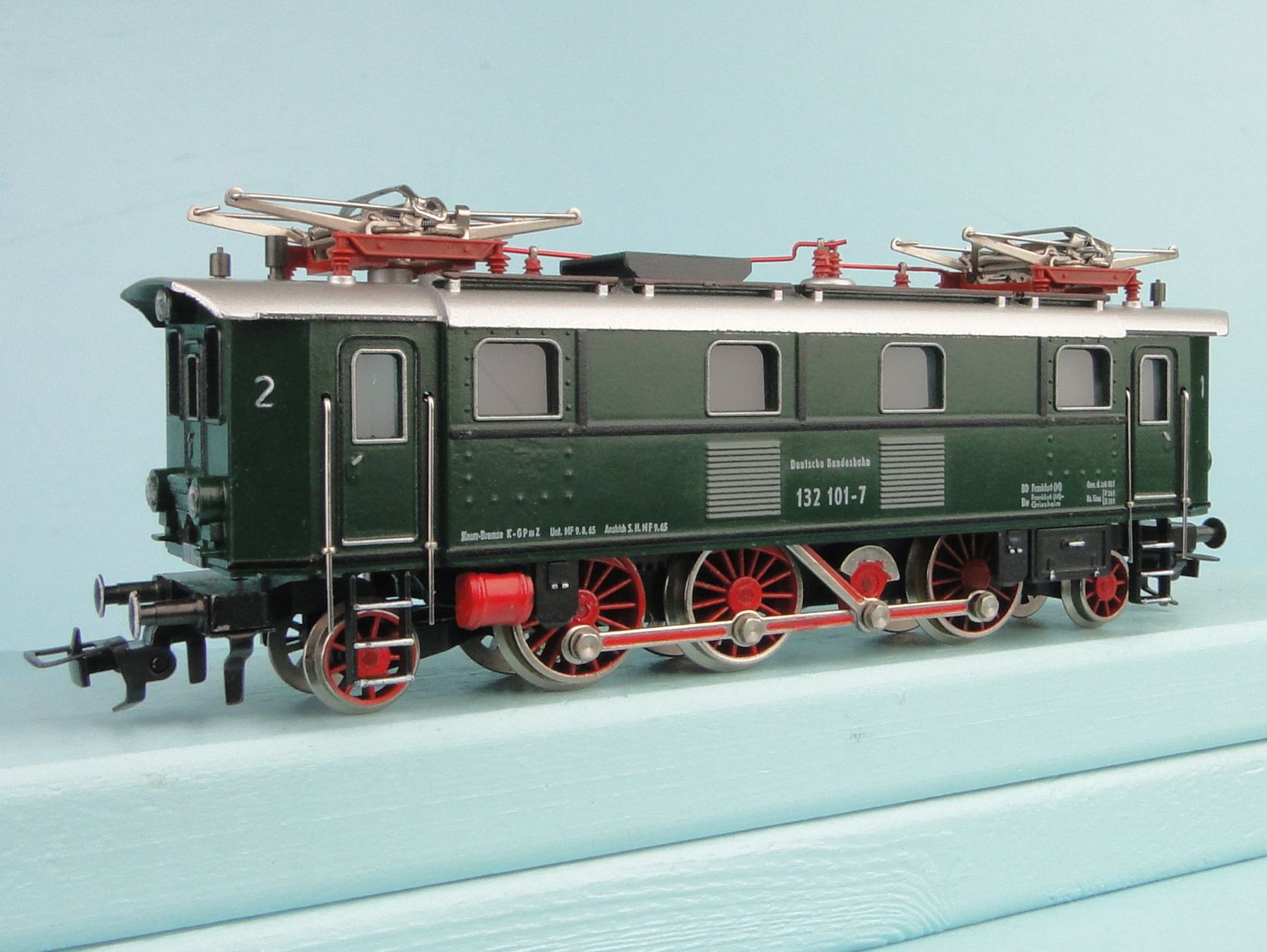 Fleischmann Modellini di ferrovie: Fleischmann 4369 - E-Lok E 132 Vollmetall, wie NEU – Usato da Bülach venduto da cann11 2
