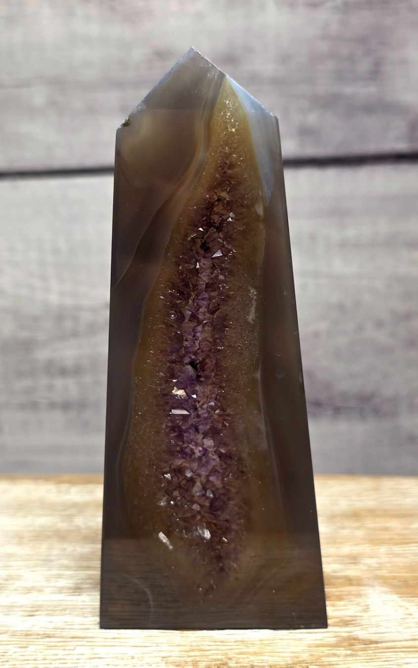 Minerali & Pietre curative: Amethyst Achat Obelisk 125g – Nuovo e nell'imballaggio originale da Matzingen venduto da Shay_Crystalz
