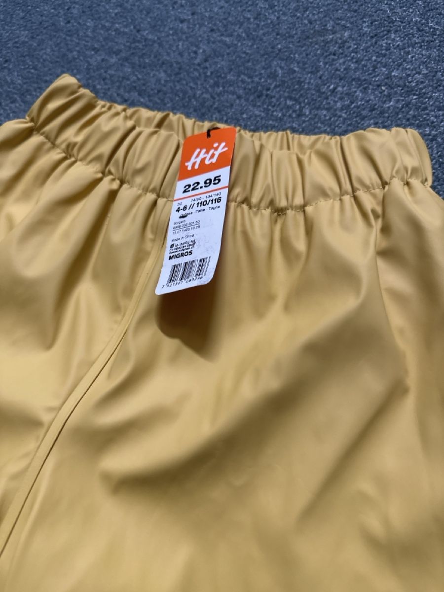Kleiderpakete: Kleiderset Neu  – Neu und originalverpackt aus Baltschieder von YmroBe 1