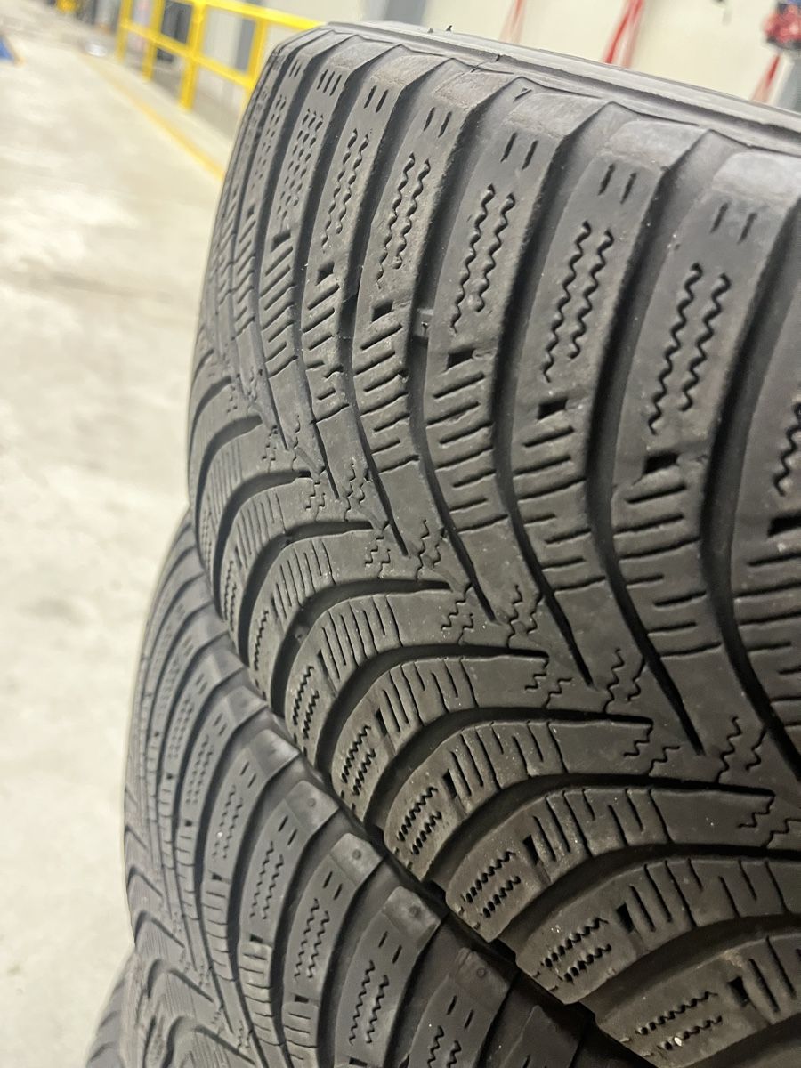 Pneus & Kompletträder: 205/55/16 4 Hankook Winterreifen – Gebraucht aus Thun von soeep 2