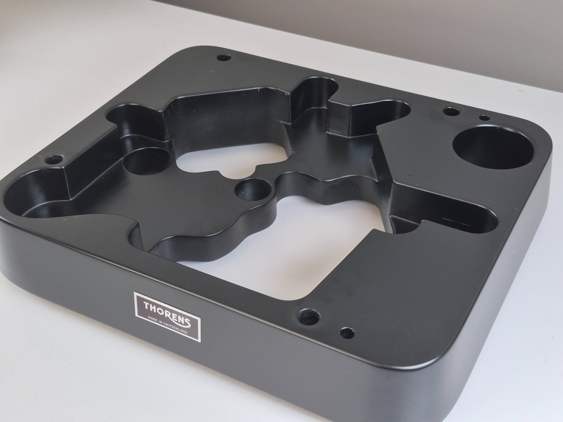 Thorens Plattenspieler: Thorens TD124 Konsole SOLID DESIGN von Schopper – Gebraucht aus Esslingen von Sascha011113 1