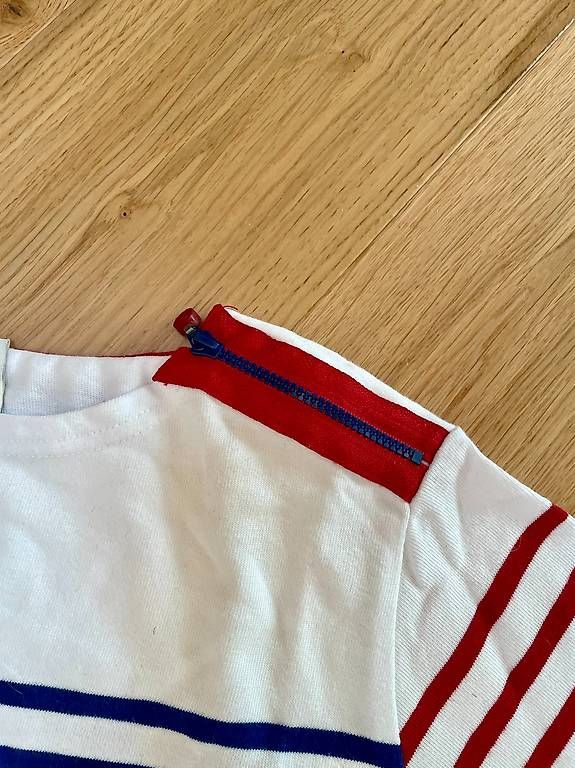 Pullover & Sweatshirts: Pull Mousqueton made in Bretagne - taille 12-14 ans – Gebraucht aus La Forclaz VS von ros_wb8b 2