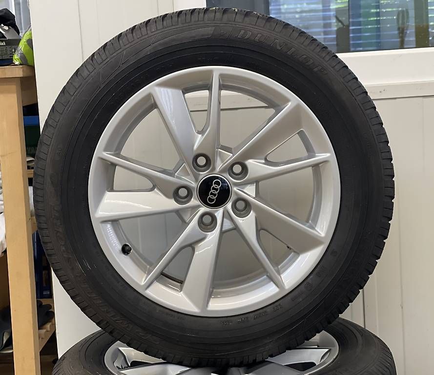 Pneus & Kompletträder: Original Audi A4 Winterräder 16 Zoll  – Gebraucht aus Aarau von Avdyli1 1