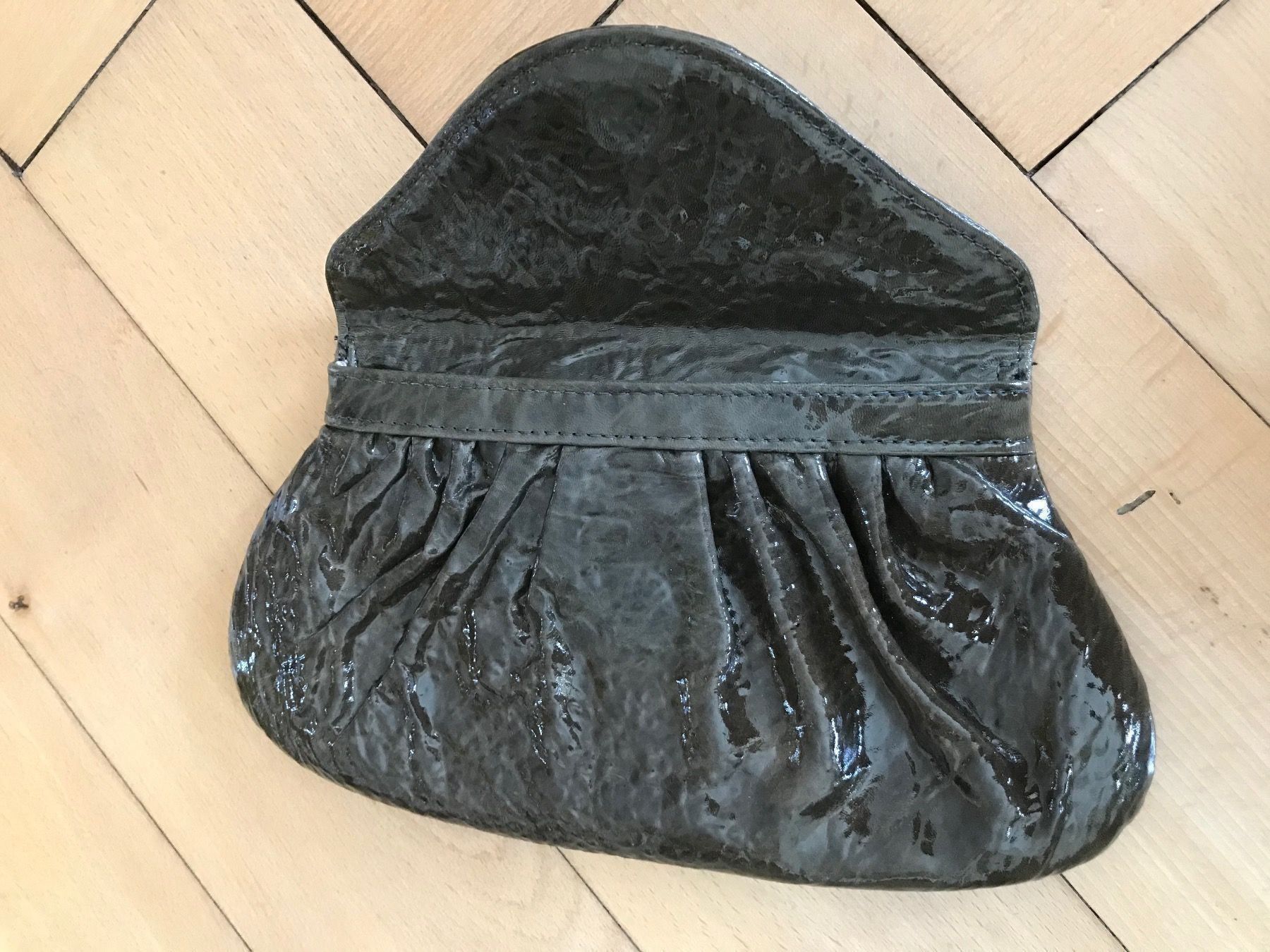 Taschen für Damen: Handtasche – Gebraucht aus Winterthur von Gape1 2