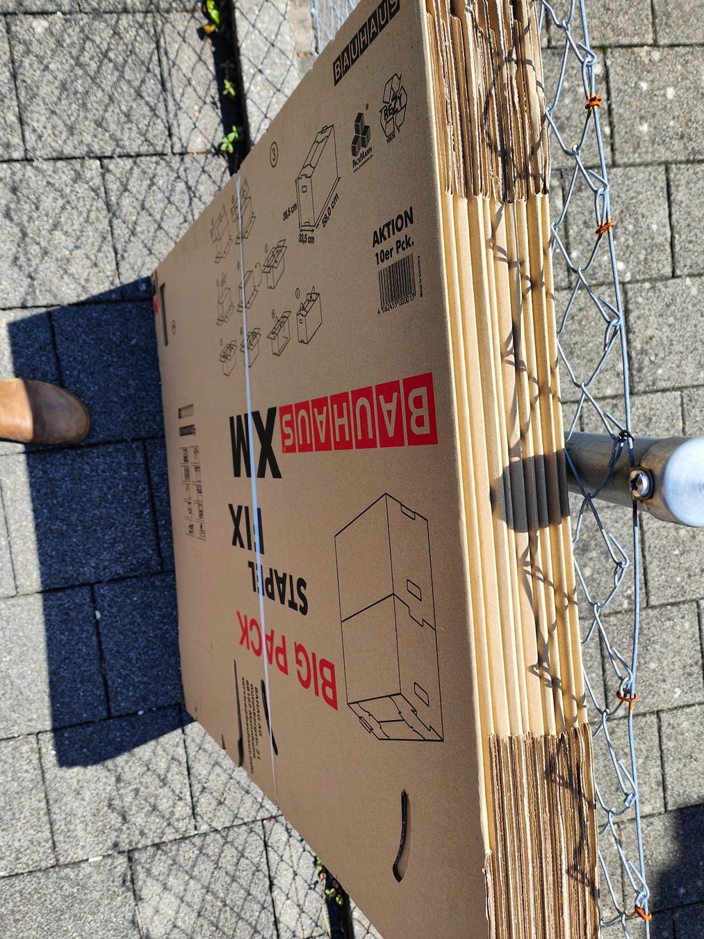 Cartoni: 14 ungebrauchte Zügelkartons – Usato da Mels venduto da velo-city 1