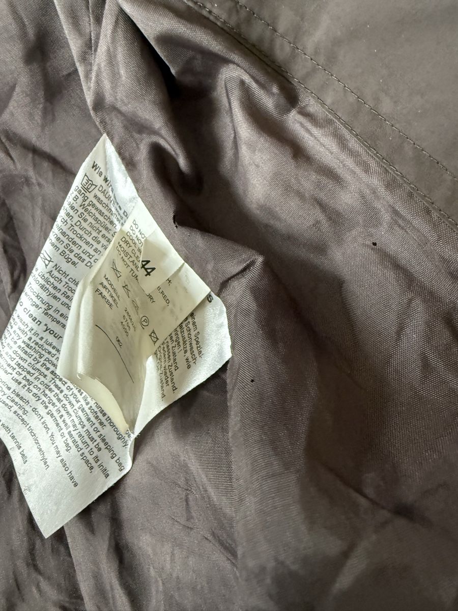 Manteaux: Jobis Daune Winterjacke Grösse 44  – D'occasion à Neuhausen par DELY 8