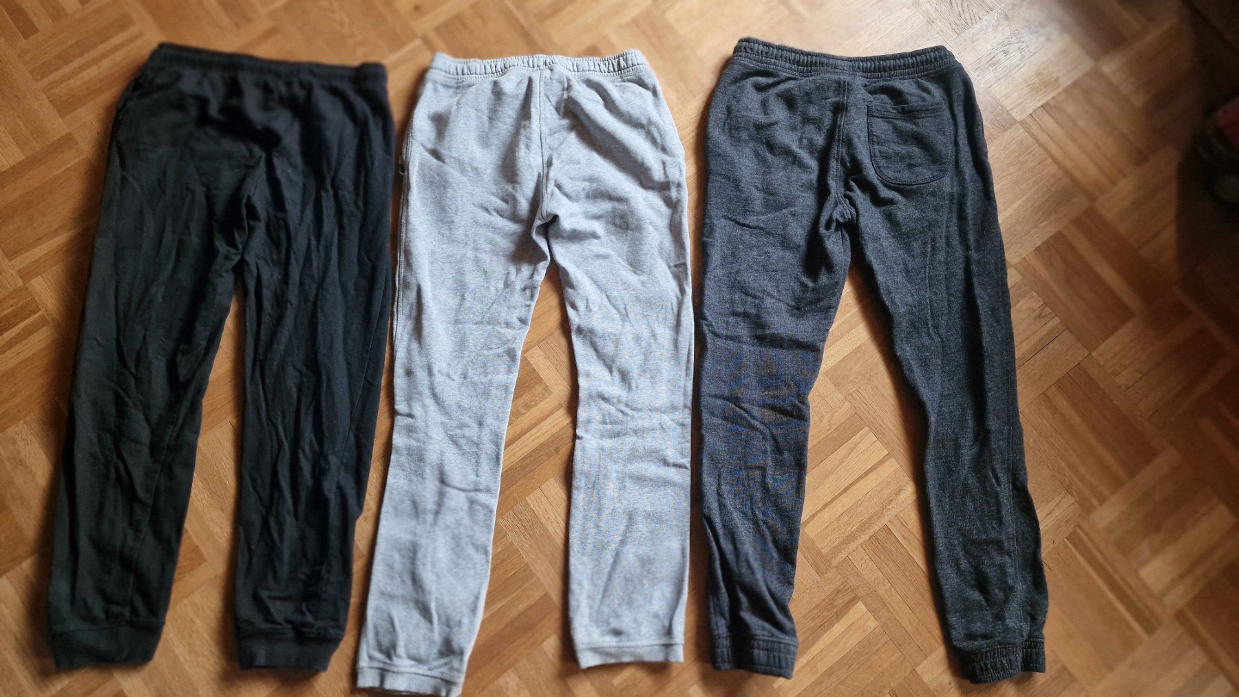 Pantaloni: 3 x Trainerhosen Gr. 152 – Usato da Schübelbach venduto da bada.01 2