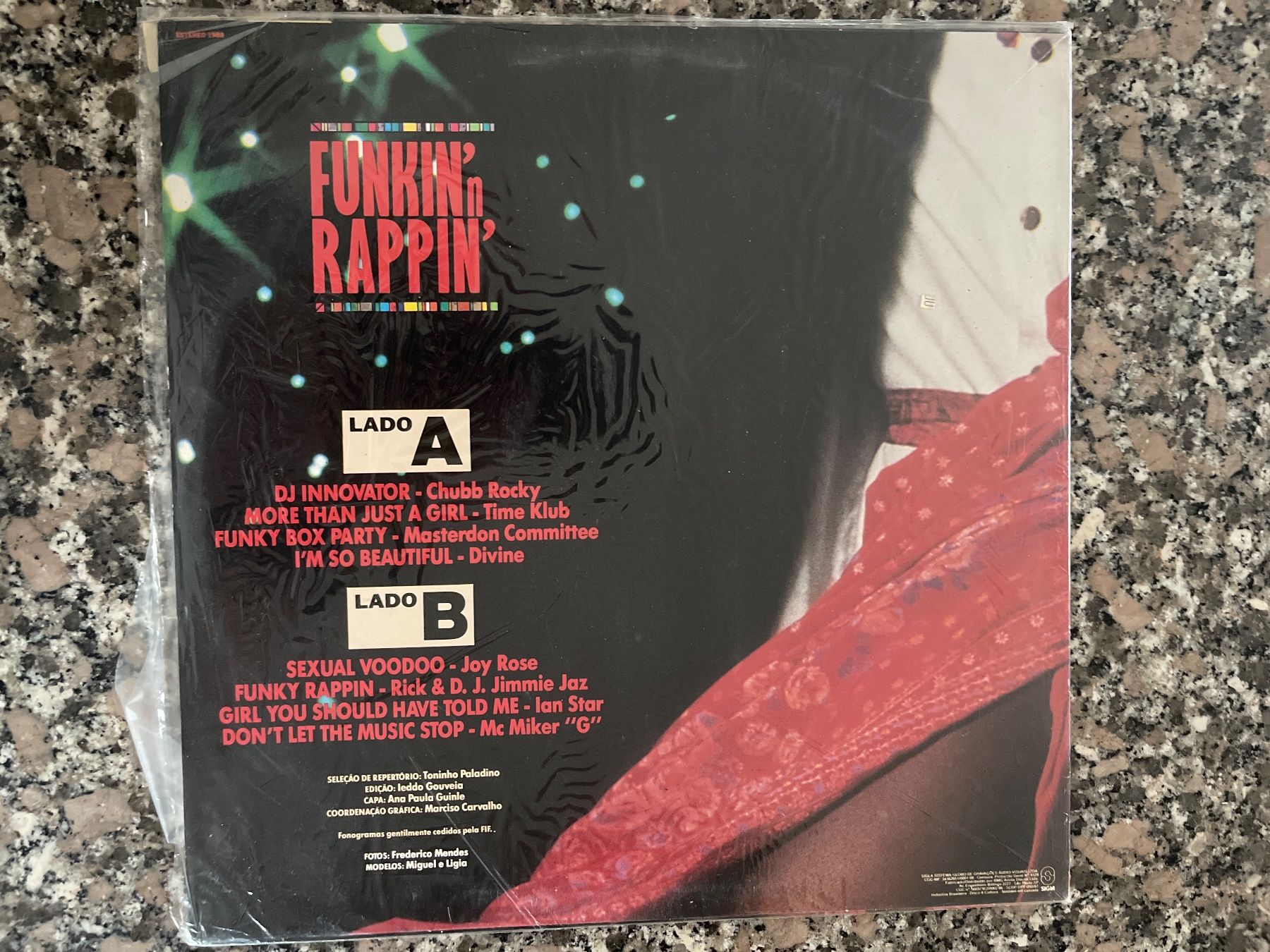 Dischi in vinile: S1825/Funkin' Rappin' - DJ Innovator – Usato da Frutigen venduto da Philippe_jsp 1