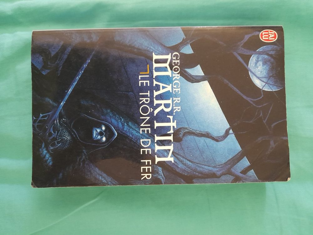 Livre 1 de Game of throne Le trône de fer Kaufen auf Ricardo