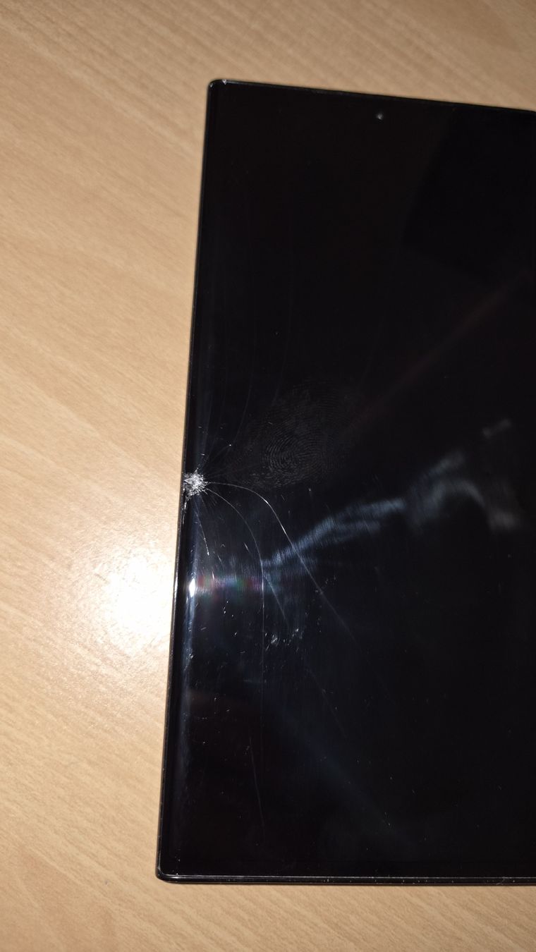 Samsung Telefoni cellulari / Smartphones: Samsung Galaxy S23 Ultra Displayschaden – Difettoso da Alberswil venduto da nem_meida 3