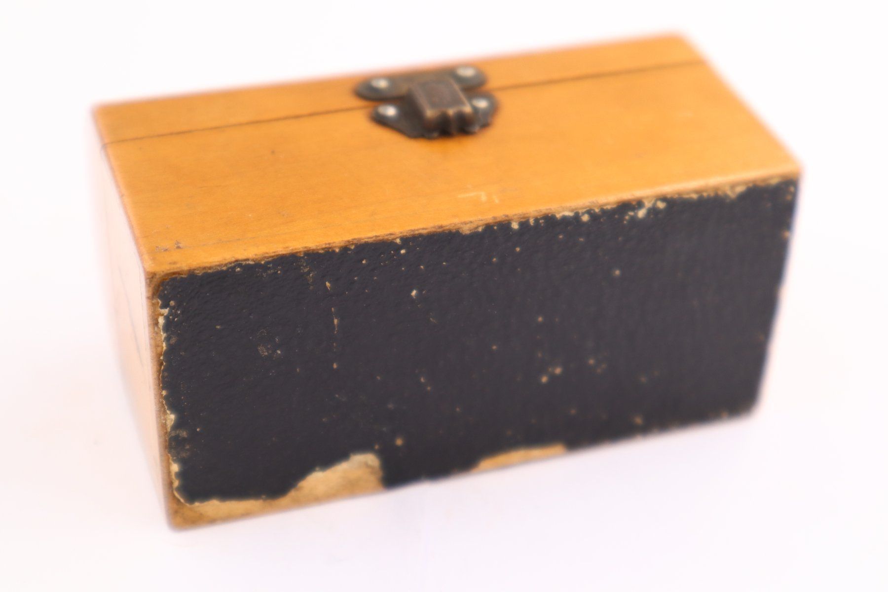 Truhen: Maucheline Ware Mini Holz Truhe Newquai – Gebraucht aus Baden von swiss-alps 2