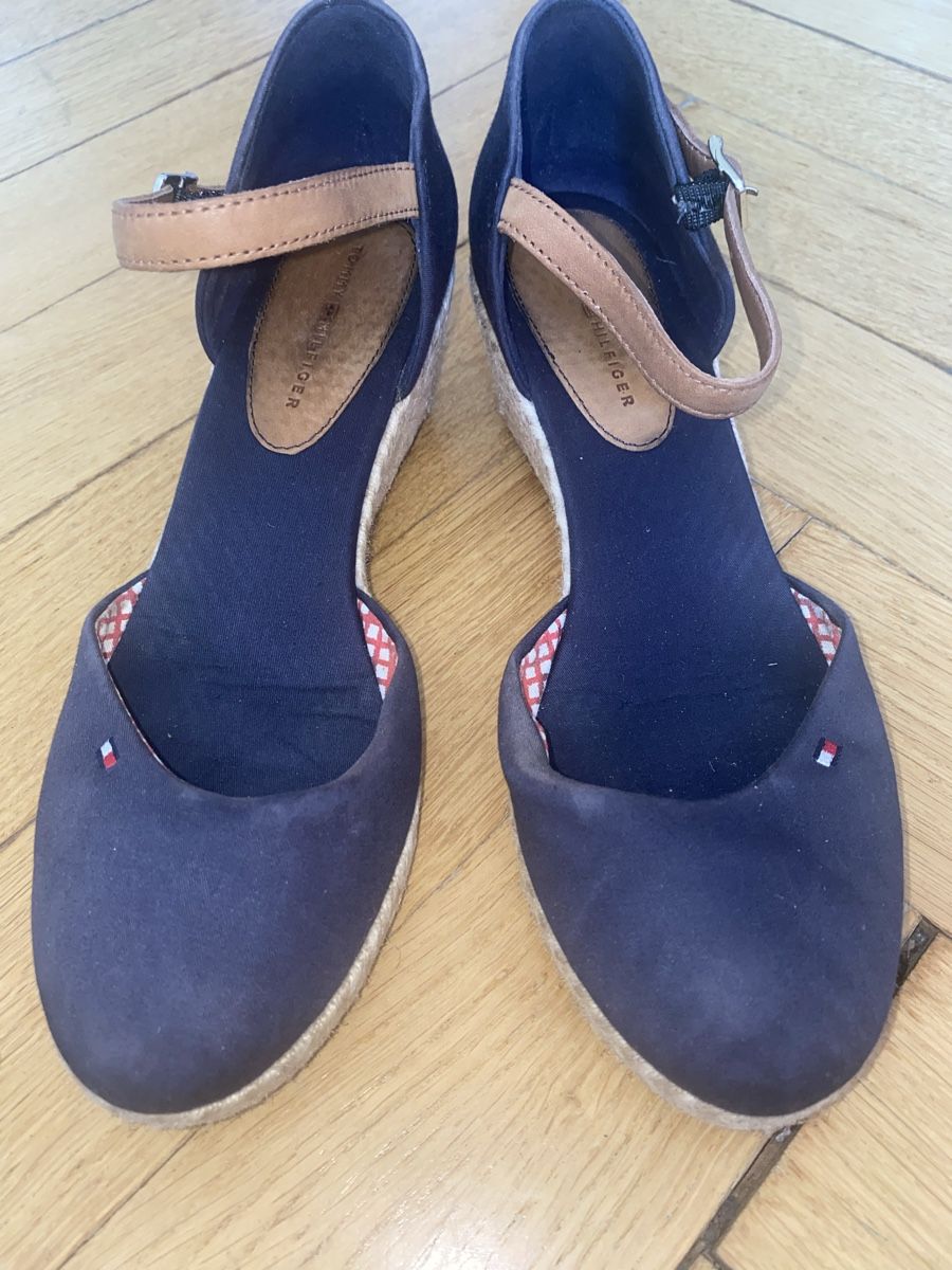 Tommy Hilfiger Scarpe da donna: Schuhe Gr. 38 – Usato da Bern venduto da Elisa64