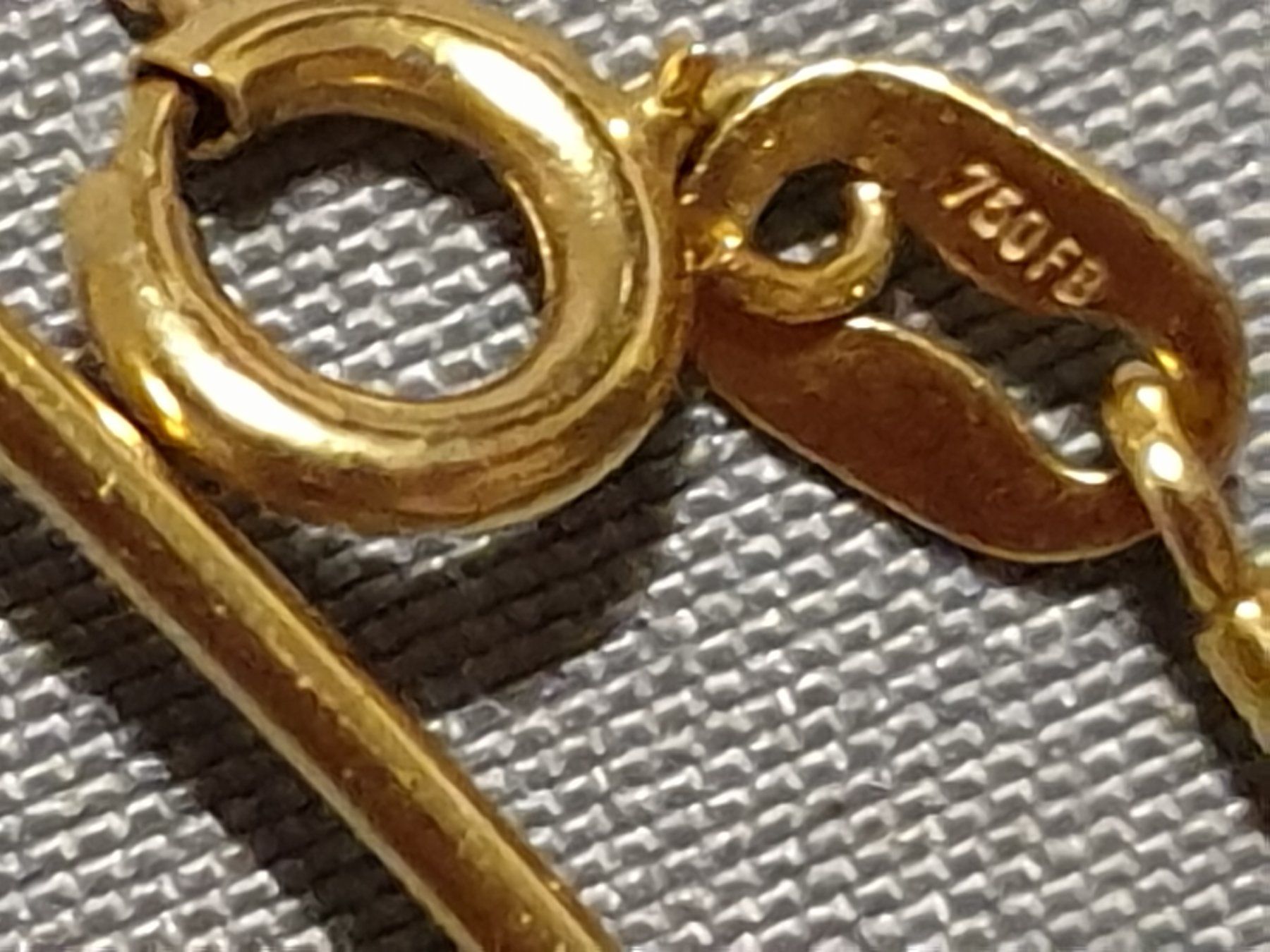 Catenine: Collier en or 18k – Usato da Neuchâtel venduto da Verenas12 4