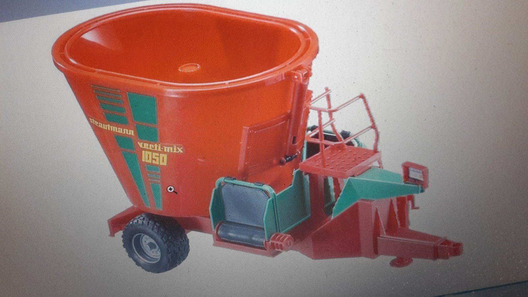Giocattoli: Bruder Futtermischwagen Strautmann – Nuovo e nell'imballaggio originale da Schwarzenburg venduto da Flamingo07