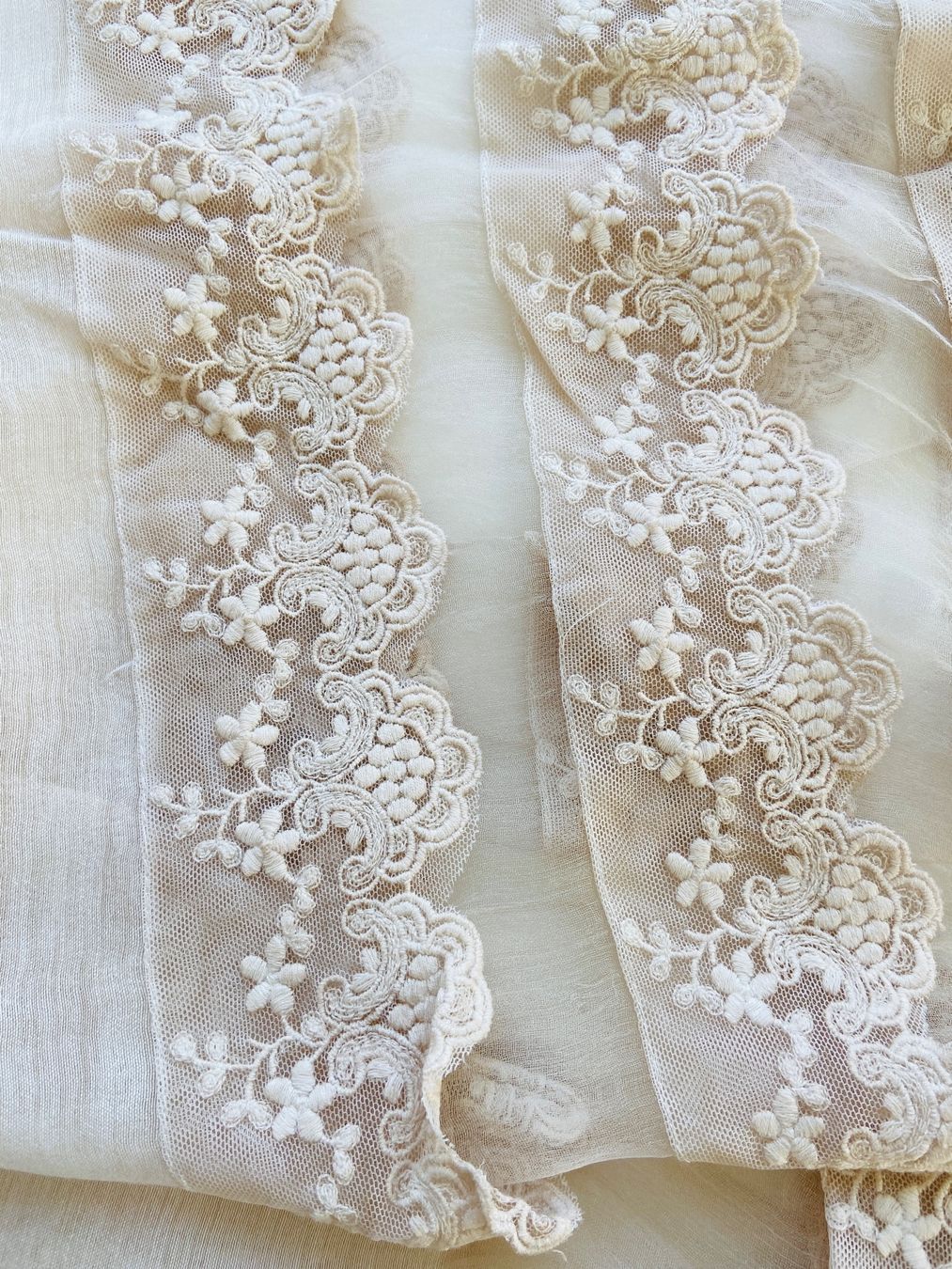 Foulard & Sciarpe: Spitzenschal- 190x85cm – Nuovo e nell'imballaggio originale da Kriens venduto da LittleButton84 3