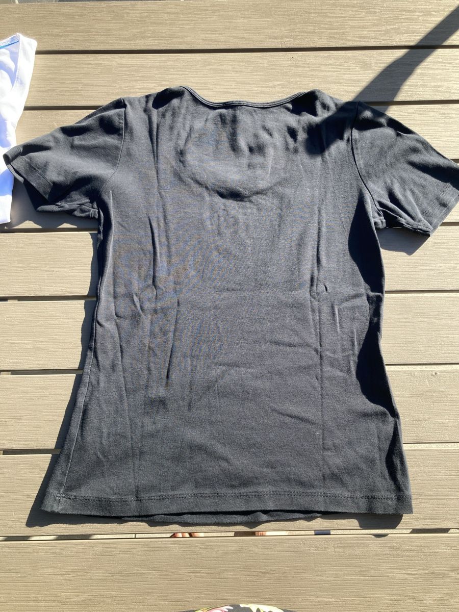 T-shirt: Tshirt  2 Stück – Usato da Kesswil venduto da Branca-01 1