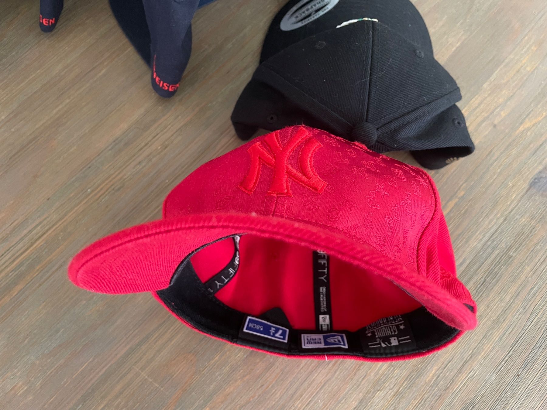 New Era Chapeaux, bonnets & casquettes: Caps – Neuf (Voir description) à Rickenbach SO par ori_t725 5