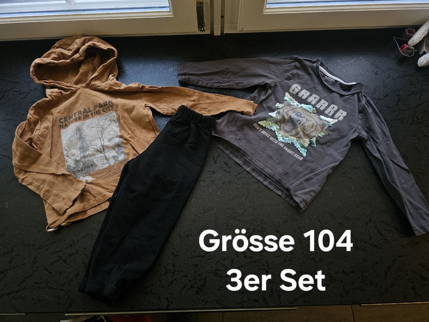 Ensembles coordonnés: Kleiderpaket Grösse 104 – D'occasion à St. Peterzell par upcycling_