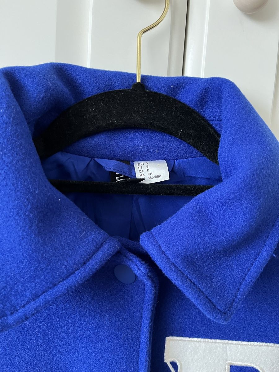 H&M Jacken: Baseballjacke – Neu und originalverpackt aus Allschwil von eyl_bb8q 1