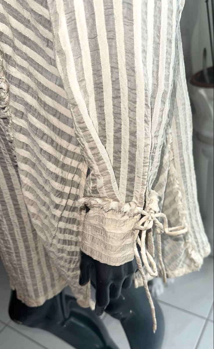 Massimo Dutti Tuniche: MASSIMO DUTTI TUNIKA GR. M neuwertig – Nuovo (secondo la descrizione) da Unteraegeri venduto da MH203 6