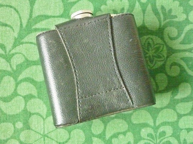 Autres: JIM BEAM Flachmann  mit ETUI – D'occasion à Adliswil par di_hans 1