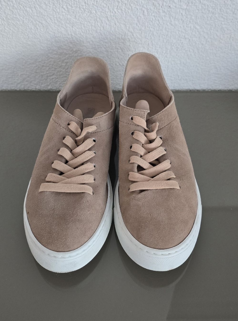 Scarpe da donna: Schuh Wildleder Stokton 37 beige – Nuovo (secondo la descrizione) da Untereggen venduto da cla_kb2w 1