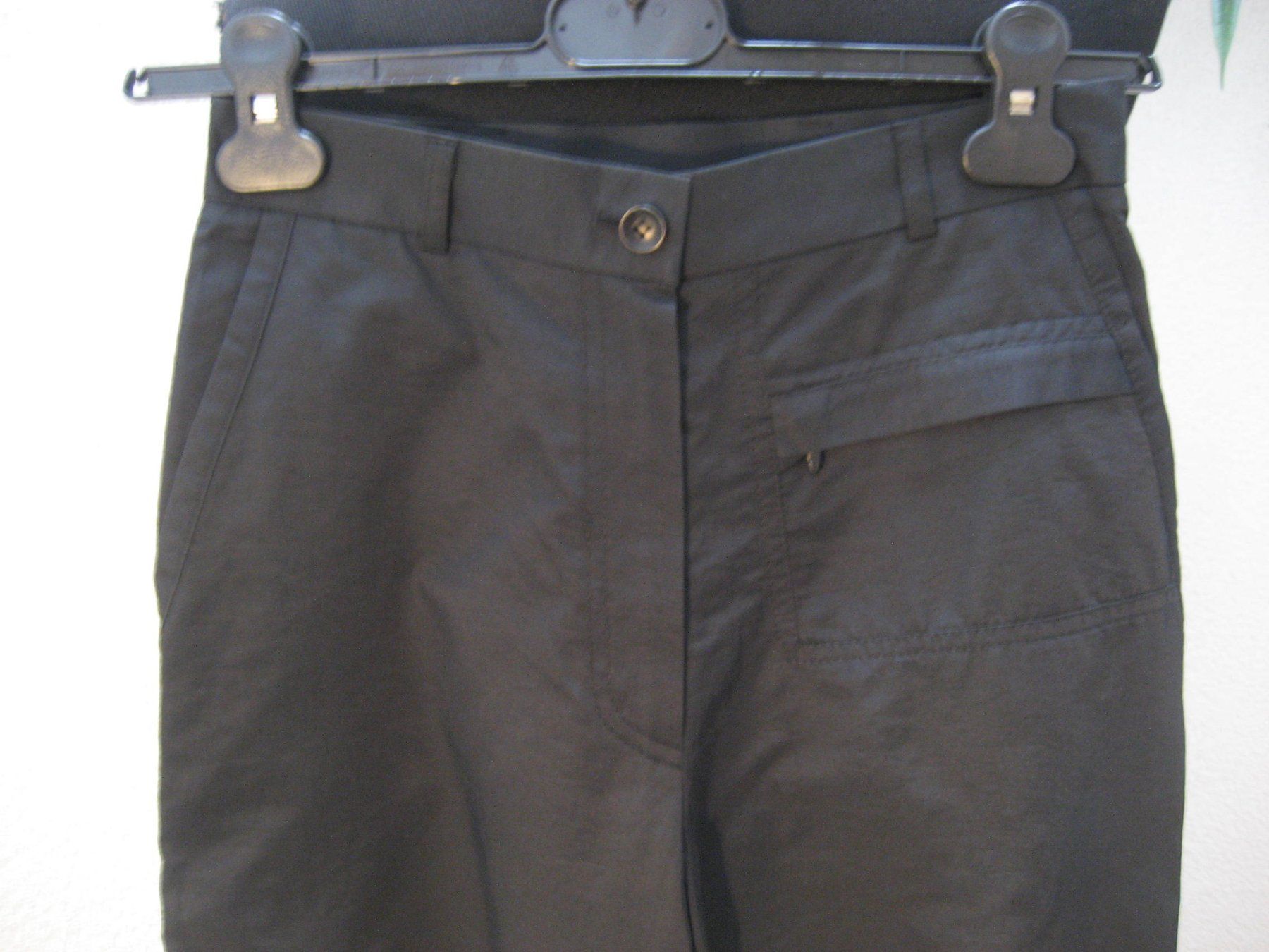 Pantaloni: Pantalon Tuzzi taille 34, neuf – Nuovo e nell'imballaggio originale da Delémont venduto da marryb 1