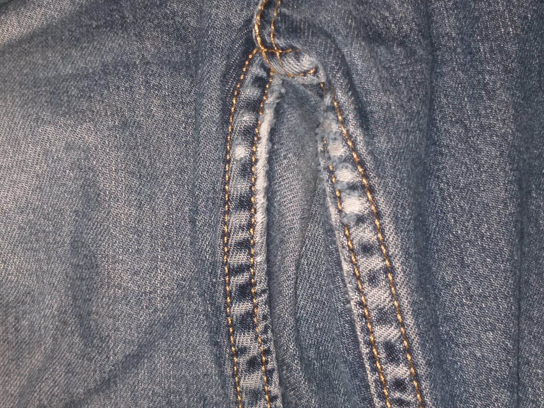 Levi's Jeans: Jeans LEVIS STRAUSS  Taille / Grosse W 36..... – Usato da Cossonay-ville venduto da Super-Price-Quality 5