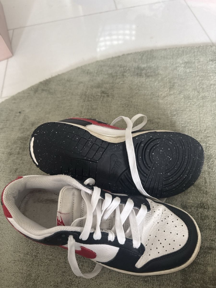 Nike Chaussures hommes: Nike Dunk Low Turnschuhe Grösse 40.5 gebraucht – D'occasion à Jona par vel_dm82 3