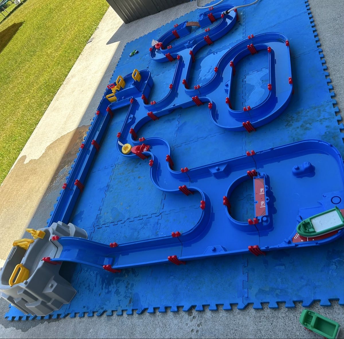 Aquaplay Spielzeuge: Aquaplay jeux d eau  – Gebraucht aus Villarzel von Tochent-toche