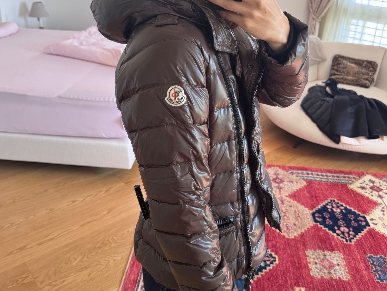 Moncler Vestes: Moncler Kurzjacke Daunen – D'occasion à Kilchberg ZH par sahoss 1