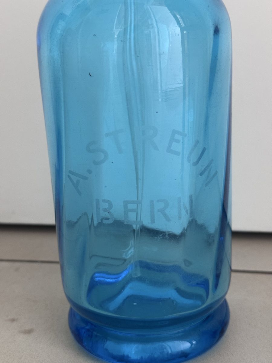 Bouteilles: Siphonflasche blau – D'occasion à Bern par tschuggi 1