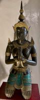 Tempeltänzerin aus Bronze, 115cm  hoch