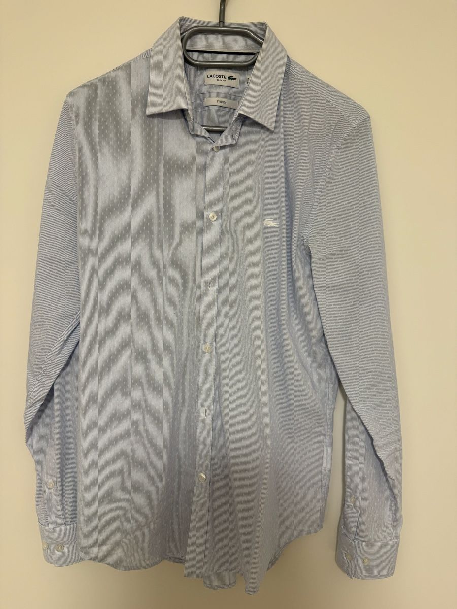 Lacoste Chemises: 2 Lacoste Slimfit Hemmlis – D'occasion à Recherswil par Noname1 1