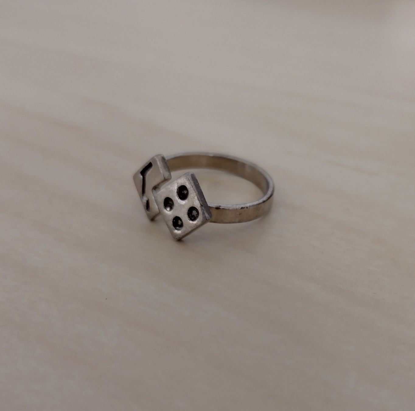 Anelli: RING SILBER 925 WÜRFEL – Usato da Romanshorn venduto da BoutiqueA 3
