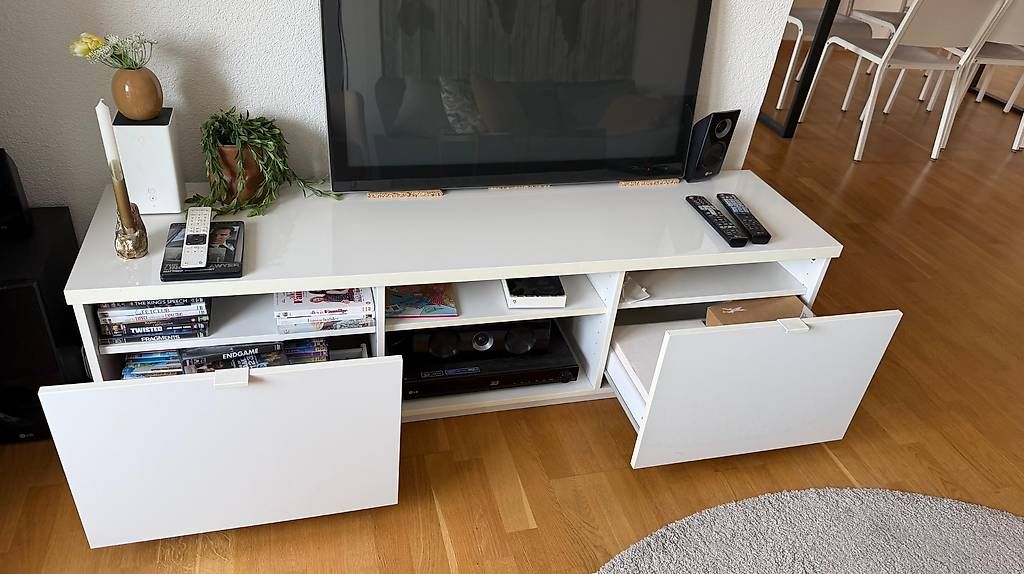 Commodes: IKEA Sideboard – D'occasion à Rorschach par rpc_n6x9 1