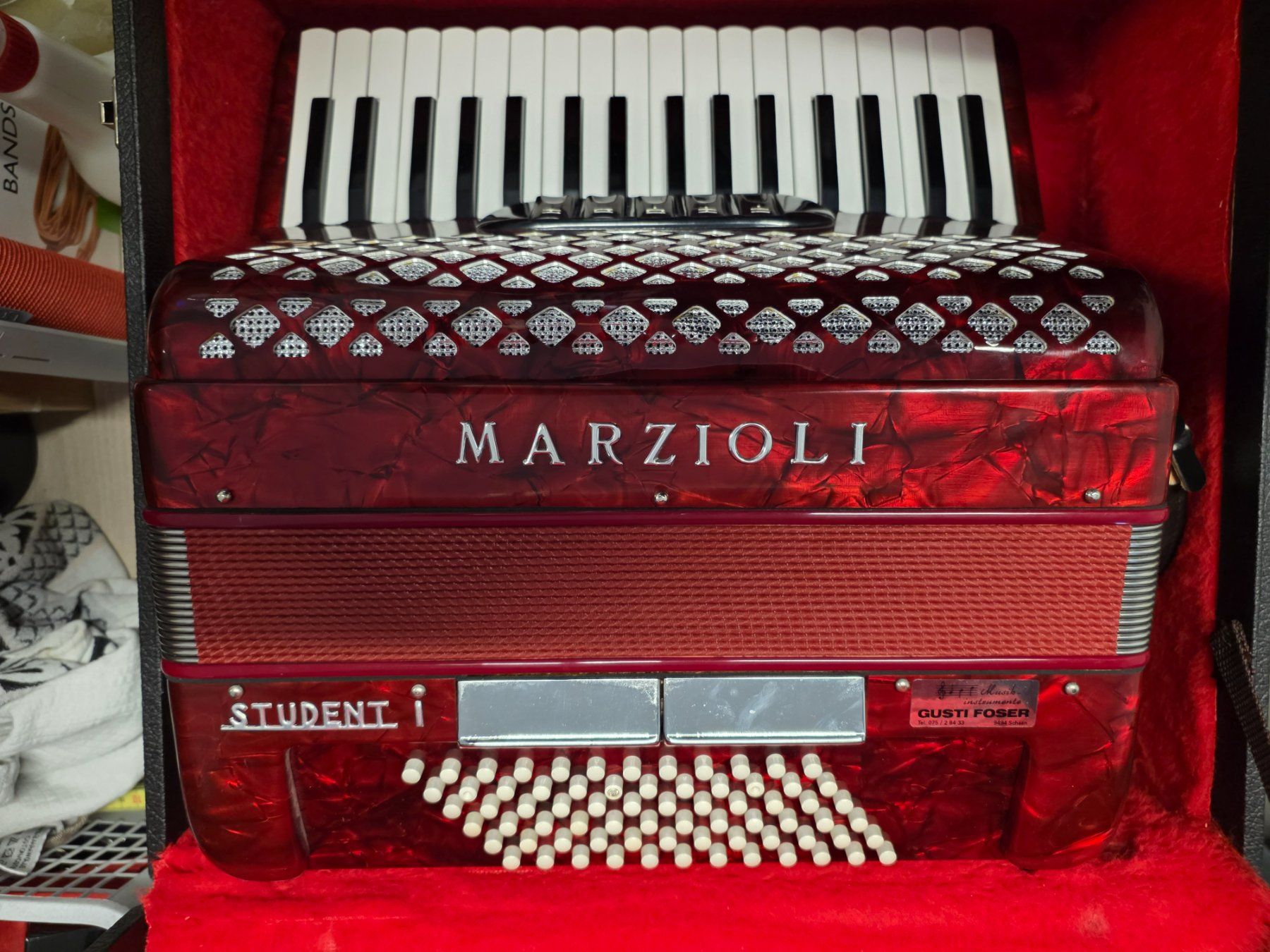 Strumenti musicali: Akkordeon chromatisch Marzioli Student I – Usato da Chur venduto da FeschtlandBrockiChur